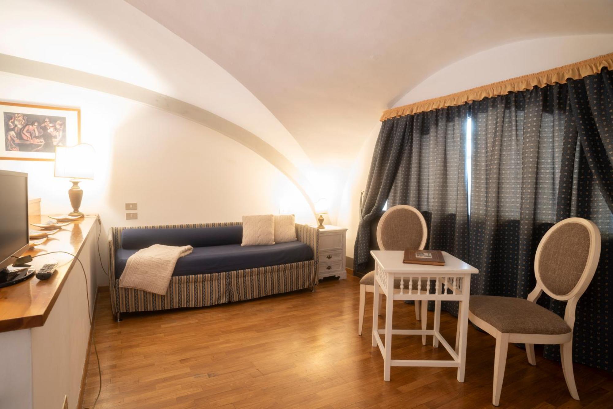 Apartahotel Residencia La Contessina Florencia