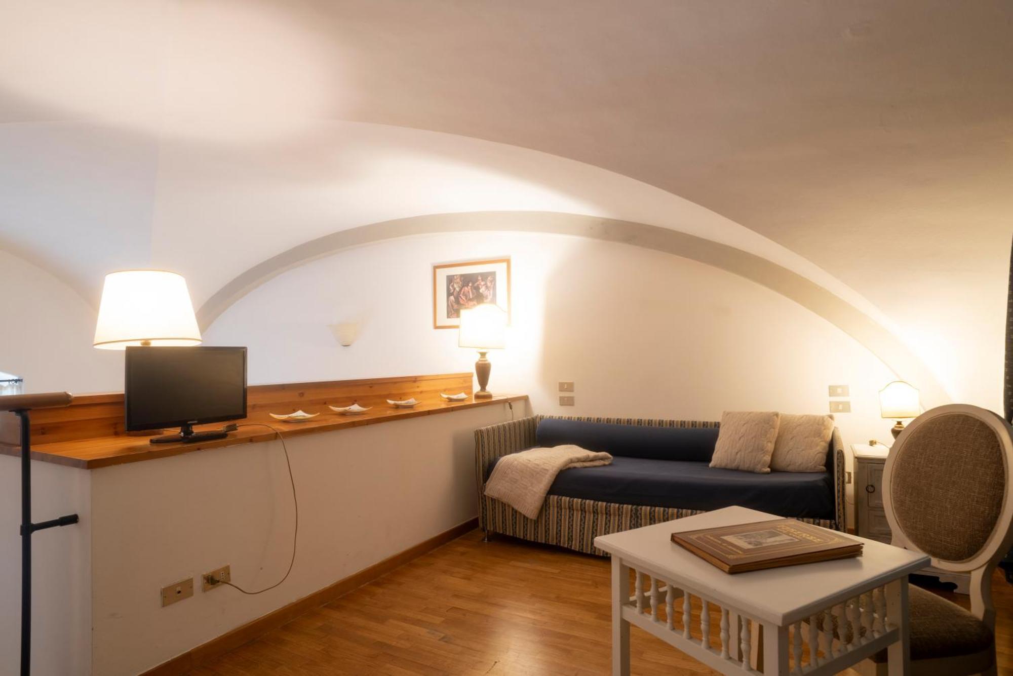 Residencia La Contessina Apartahotel 3*